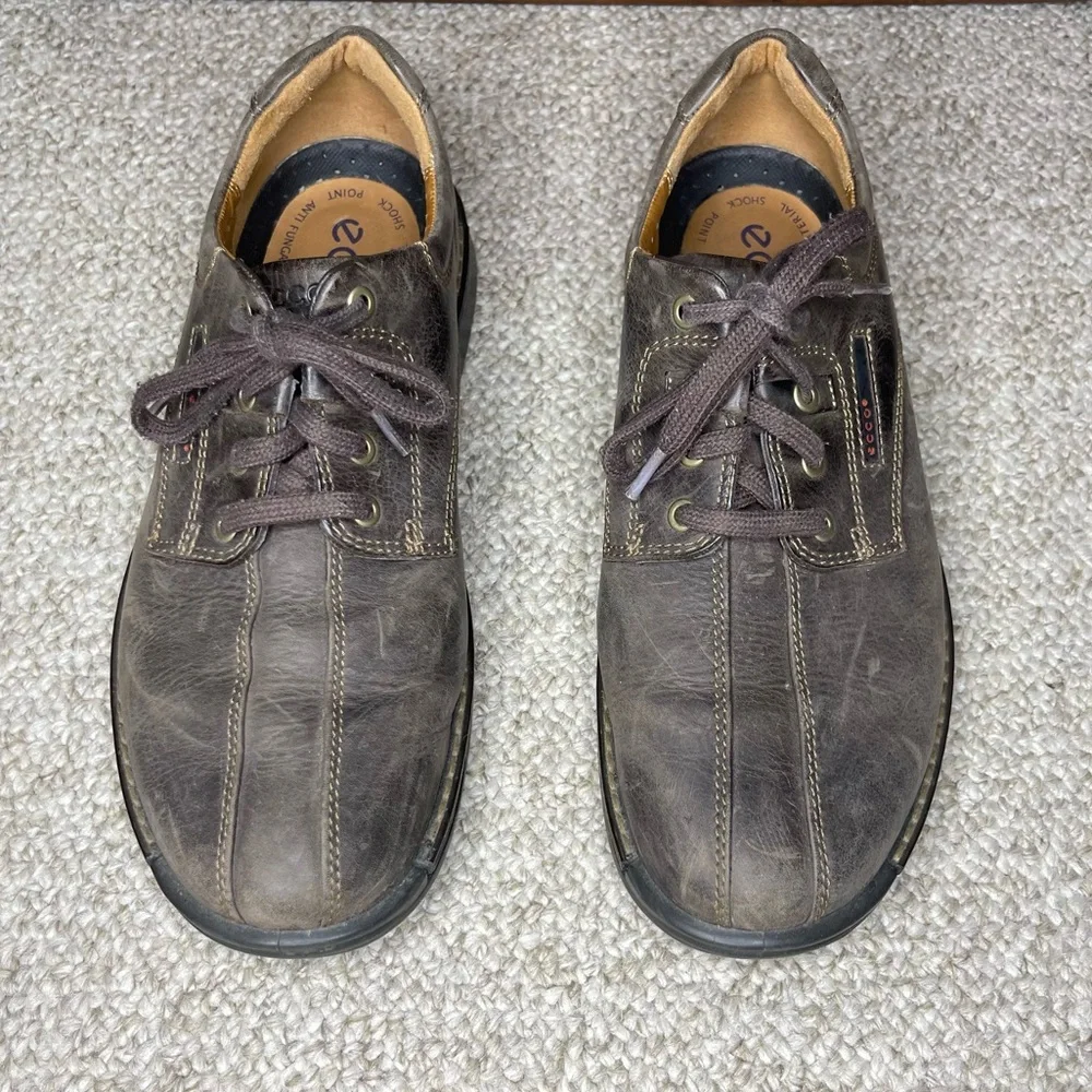 Ecco leather shoes
